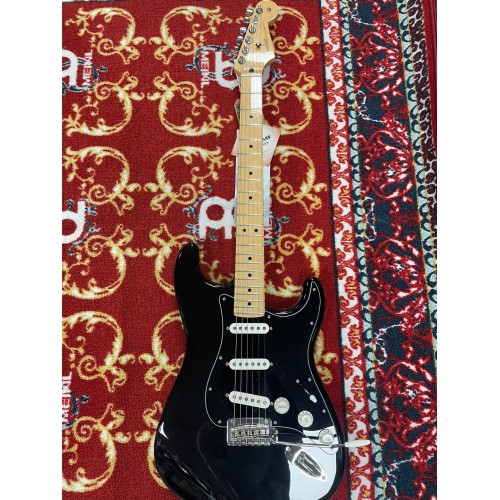 Fender Player Stratocaster black 75th anniversary