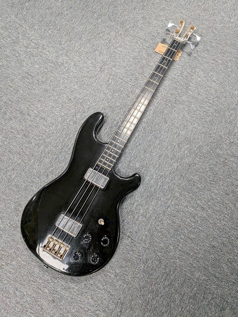 Kramer Bass (Pre-Owned) by 